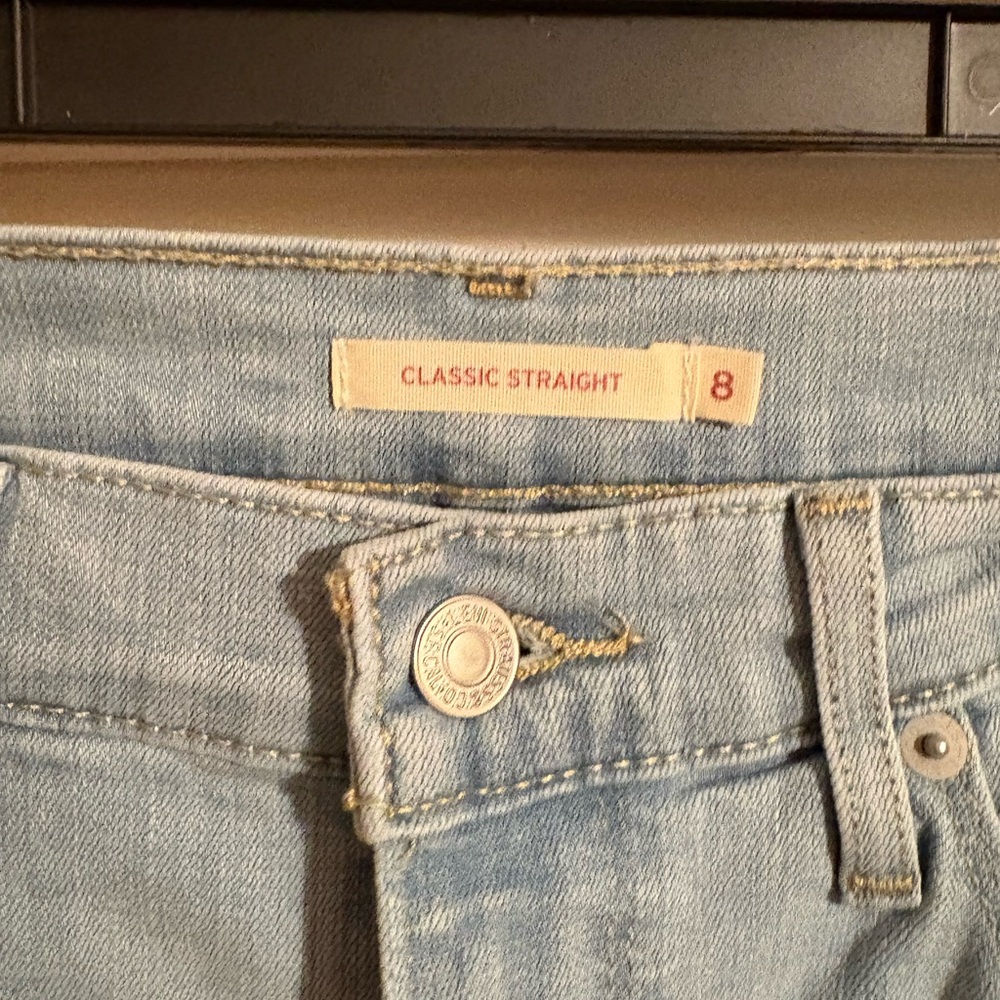 LEVI Classic Straight Light Blue Jeans